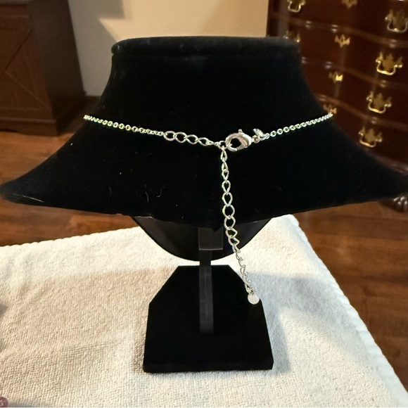 Avon Breast Cancer Crusade Heart Ribbon Necklace NIB vintage 2016 - Picture 5 of 6